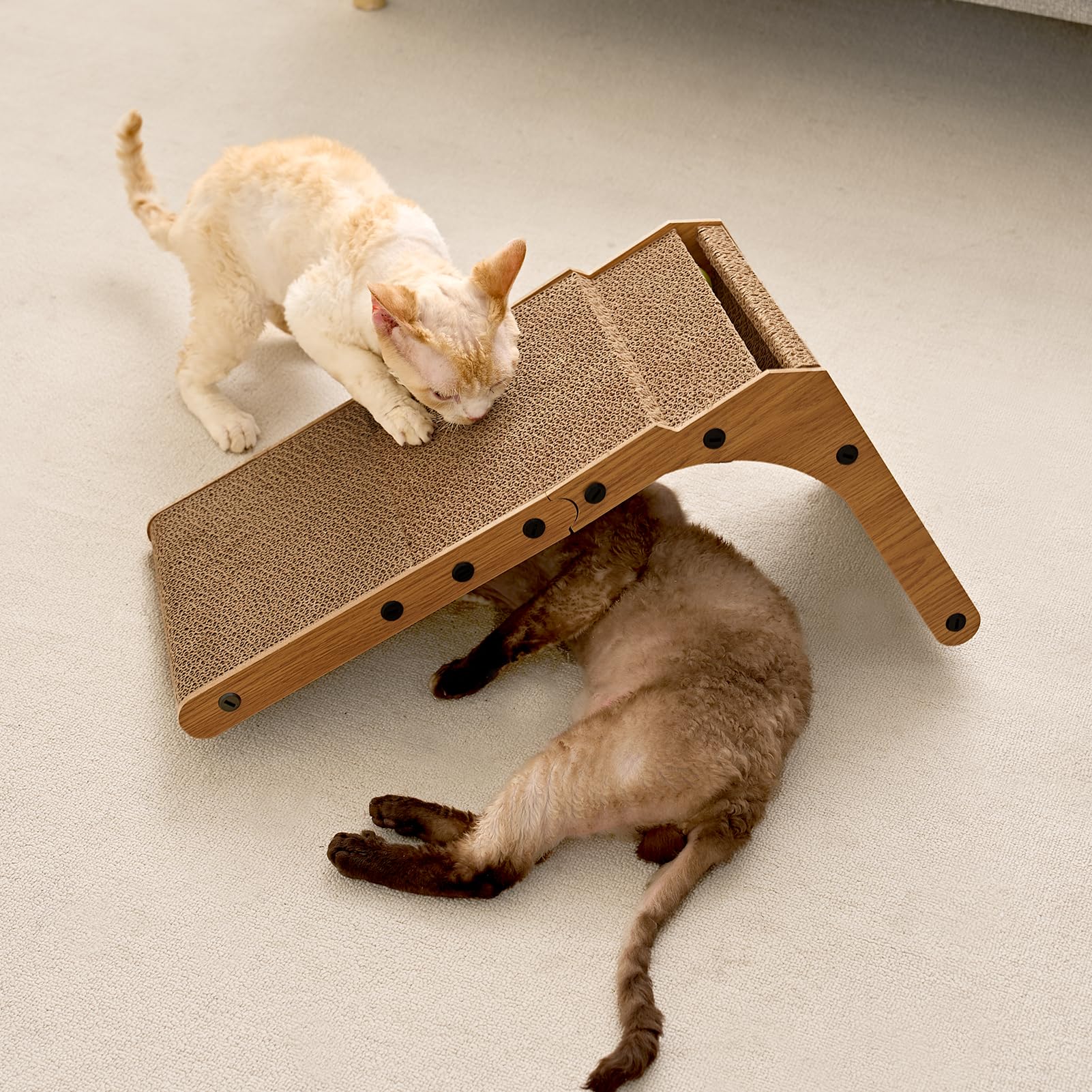 EHEYCIGA Kratzbrett Katze – L-Form, 68 cm Hoch, Hochdicht &amp; Verschleißfest – Für Wand und Ecke – Inklusive Katzenspielzeug – Groß